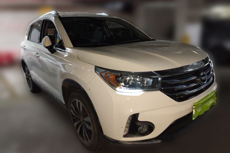 Used GAC Trumpchi GS4 New Energy 2017 1.5L PHEV Deluxe Edition Front Right 45 Deg