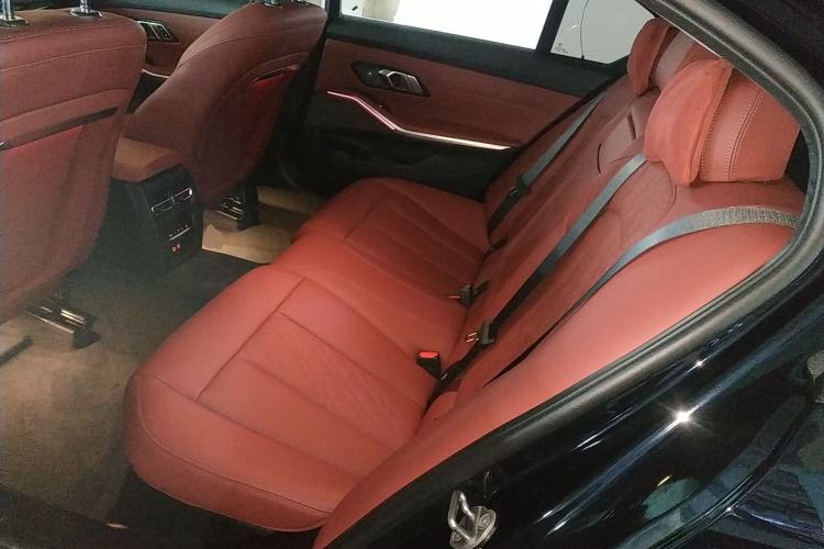 Used BMW 3 Series 2024 325Li M Sport Night Edition Package Left Rear Seat