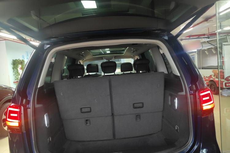 Used Volkswagen Sharan 2018 380TSI Enjoyment Edition Premium 7-Seater