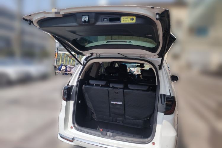 Used Honda Elysion 2022 2.0L eHEV Luxury Edition
