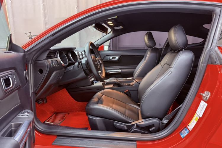 Used Ford Mustang 2018 2.3T Automatic Hardtop Standard Trim U.S. Specification