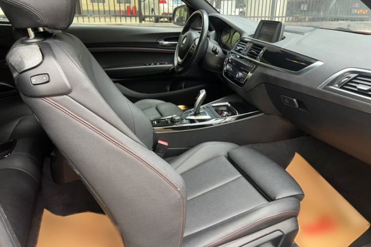 Used BMW 2 Series 2019 225i Convertible Coupe Sports Design Package