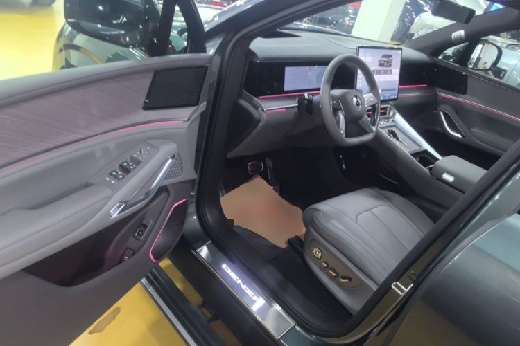 Used Denza N9 2025 Flagship Model