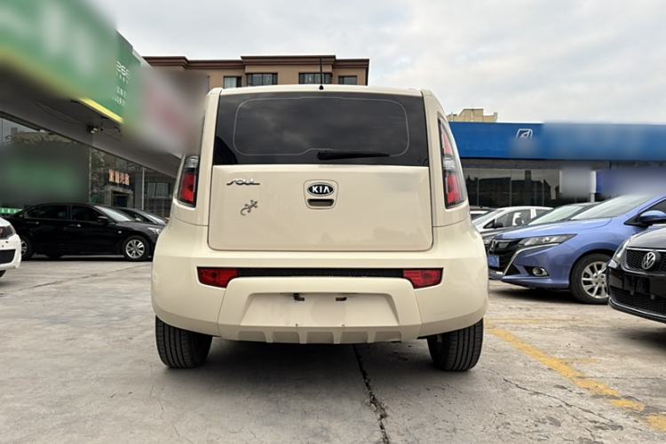 Used Kia Soul 2013 1.6L AT GL
