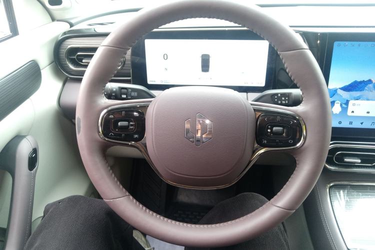 Used Leapmotor C11 2023 Pure Electric 500 Smart Edition Steering Wheel