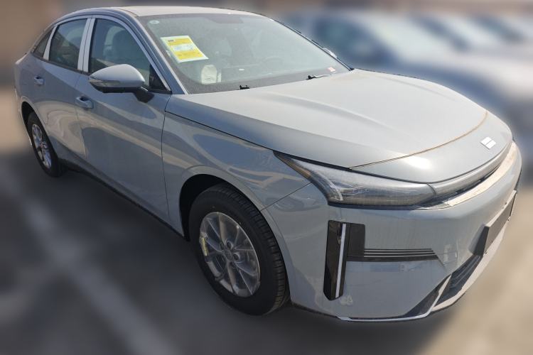 Used Geely Galaxy L6 2025 EM-i 60km Exploration Edition Front Right 45 Deg