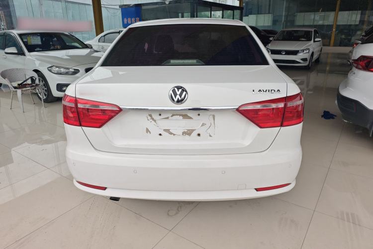 Used Volkswagen Lavida 2013 Revised Version 1.6L Automatic Luxury Edition Rear