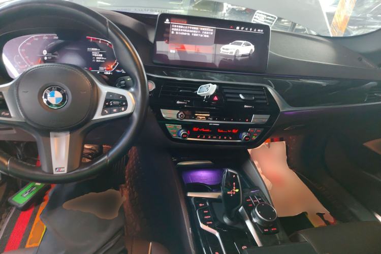 Used BMW 5 Series 2022 Restyled 525Li M Sport Package