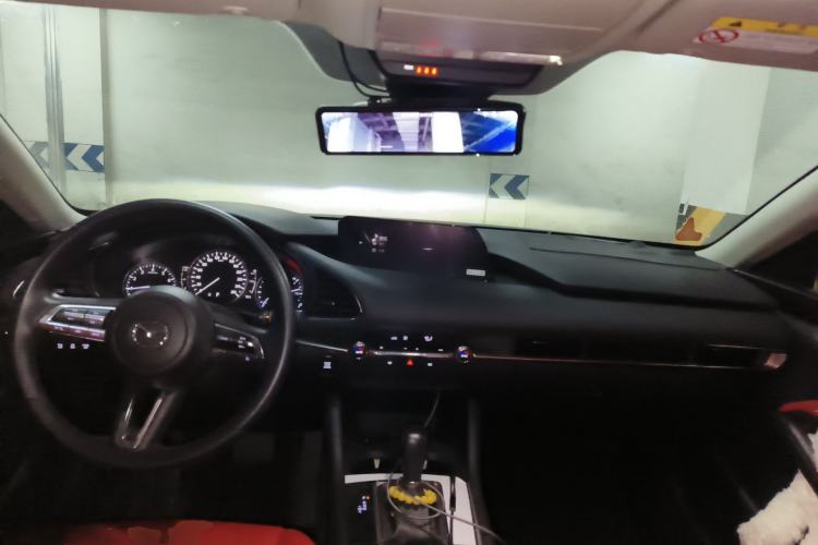 Used Mazda 3 Axela 2021 2.0L Automatic ZhiXuan Edition
