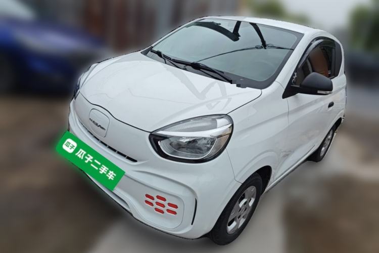 Used Roewe Clever 2021 302 km New Four-Seater Super-Efficient Version