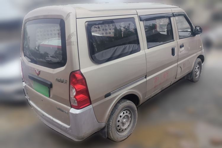 Used Wuling Rongguang 2011 1.2L Base Version