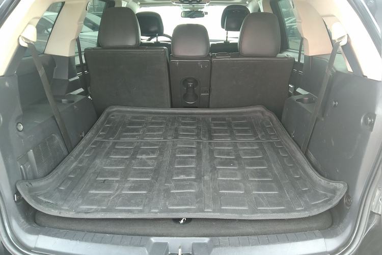 Used Dodge Journey 2011 2.7 Luxury Navigation Edition Trunk