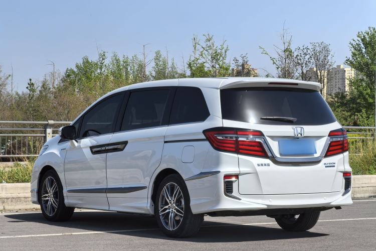 Used Honda Elysion 2019 2.0L Hybrid Luxury Edition Exterior 3