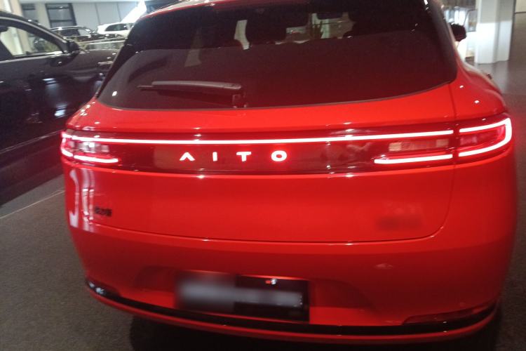 Used Hima AITO M5 2025 Extended-Range Ultra All-Wheel-Drive Version