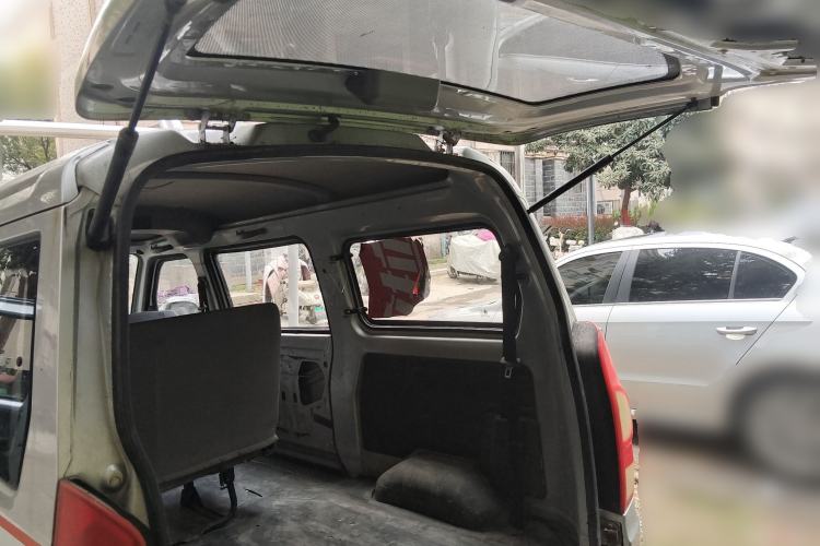 Used BAIC Weiwang 306 2011 1.3L base model 7 seats
