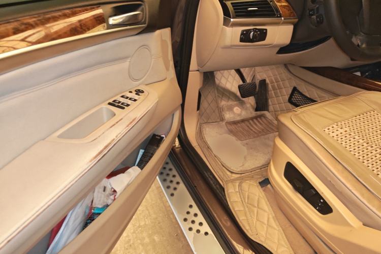 Used BMW X5 2011 xDrive35i Leading Model