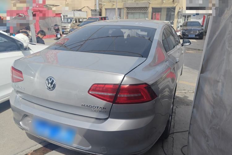 Used Volkswagen Magotan 2019 330TSI DSG Leading Edition China V Standard
