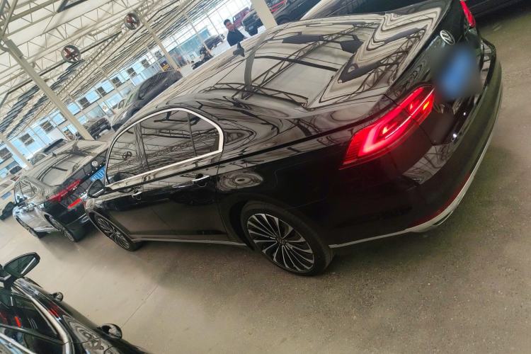 Used Volkswagen Phideon 2021 380TSI Prestige Edition Exterior 3