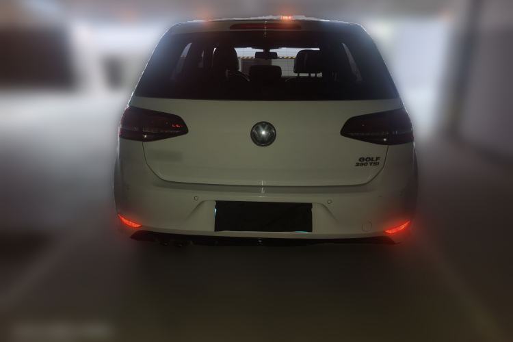 Used Volkswagen Golf 2016 1.4TSI Automatic R-Line
