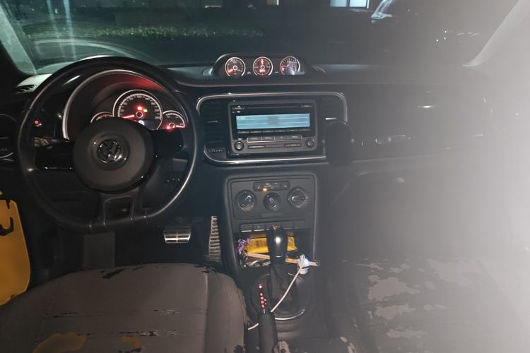 Used Volkswagen Beetle 2015 380TSI
