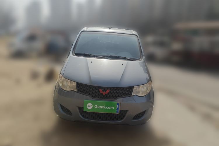 Used Wuling Hongguang 2013 1.5L Base Version
