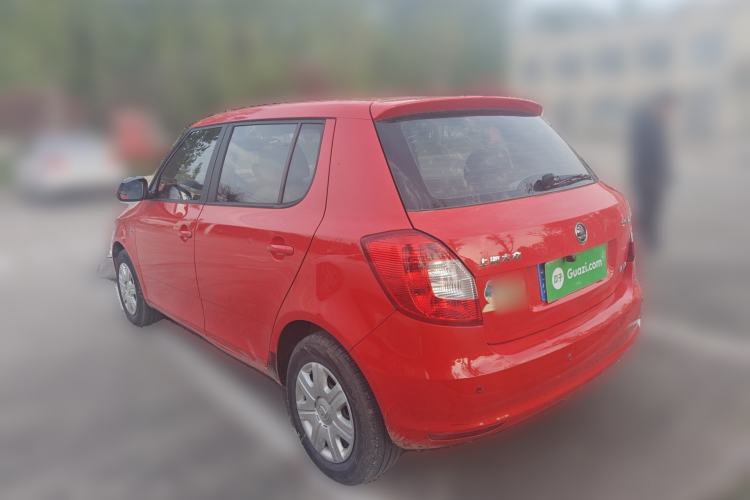 Used Skoda Fabia 2014 1.4L Automatic Crystal Edition
