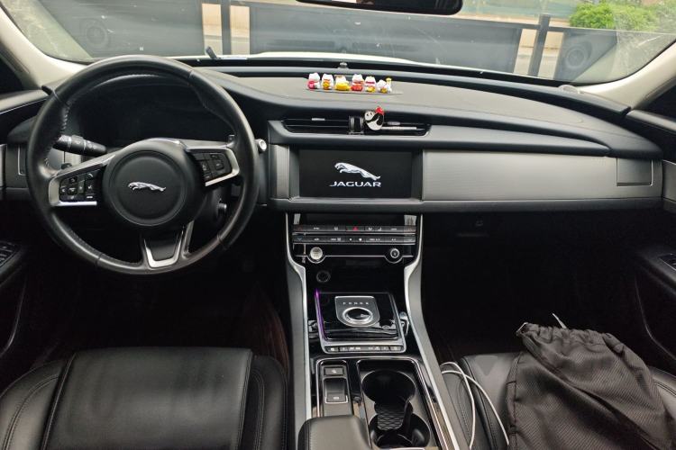 Used Jaguar XFL 2020 XFL 2.0T P200 Two-Wheel-Drive Elite Edition