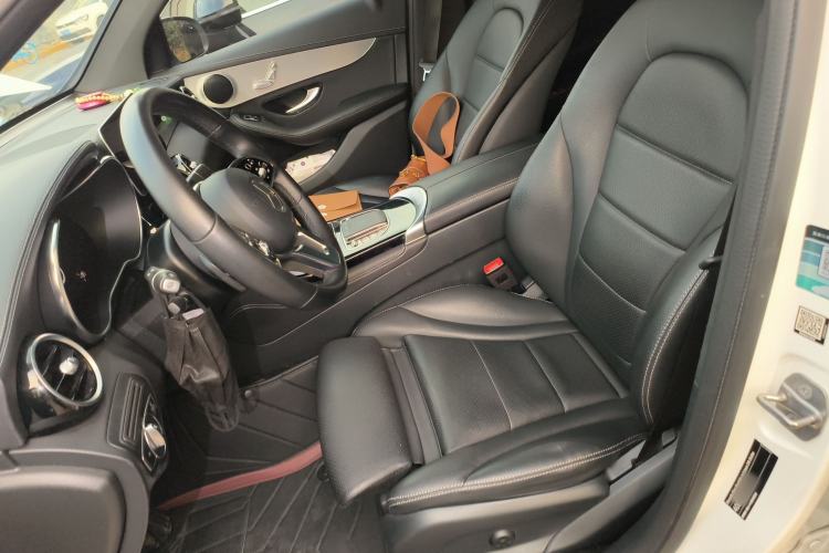 Used Mercedes-Benz GLC Coupe 2020 GLC 260 4MATIC Coupe SUV
