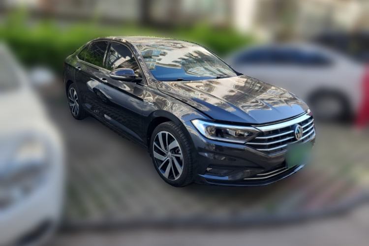 Used Volkswagen Sagitar 2021 280TSI DSG Excellence Edition Front Right 45 Deg