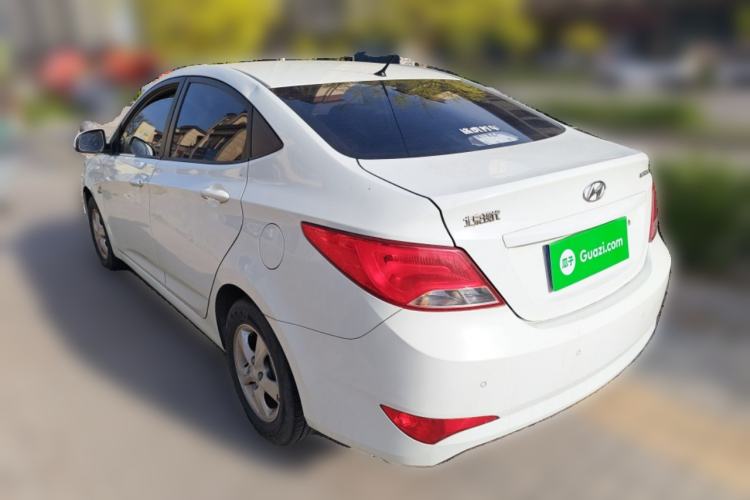 Used Hyundai Verna (older generation) 2016 1.4L Automatic Smart GLS Rear Left 45 Deg