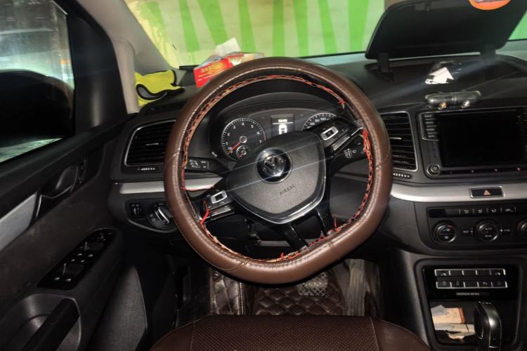 Used Volkswagen Sharan 2016 380TSI Comfort Edition 7-Seater Steering Wheel