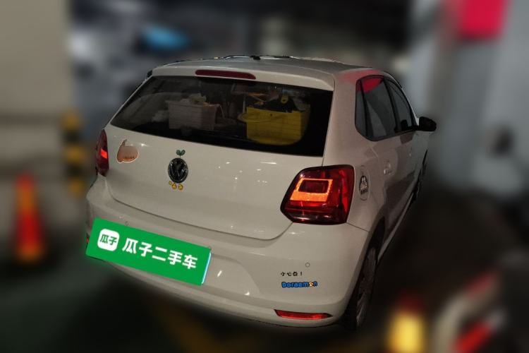 Used Volkswagen Polo 2016 1.6L Automatic Comfort Model Rear Right 45 Deg