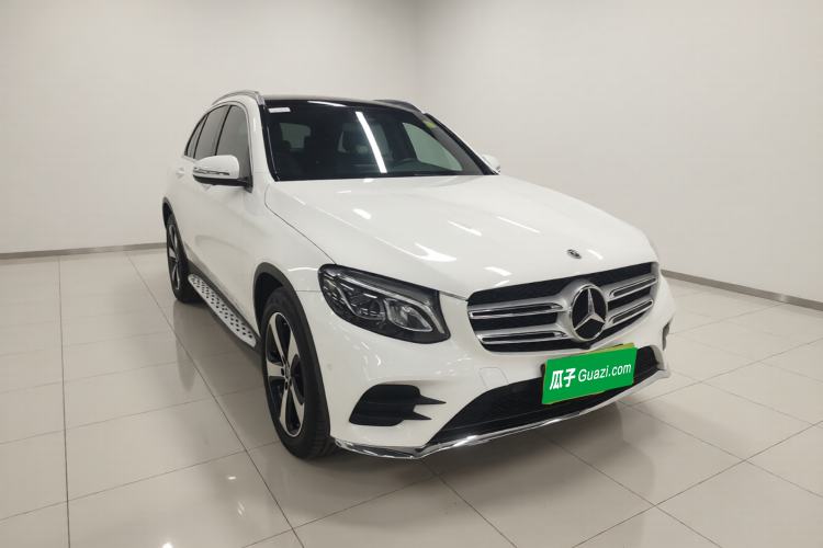 Used Mercedes-Benz GLC 2018 GLC 260 4MATIC Luxury Model
