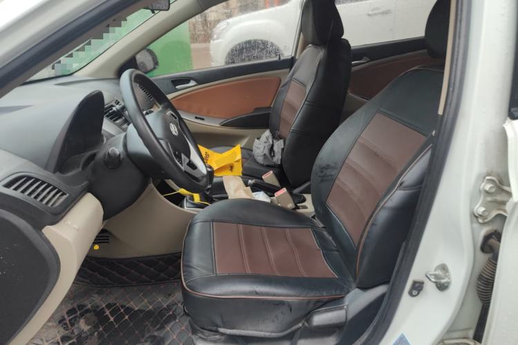 Used Hyundai Verna (older generation) 2014 1.4L Manual Fashion GS Model