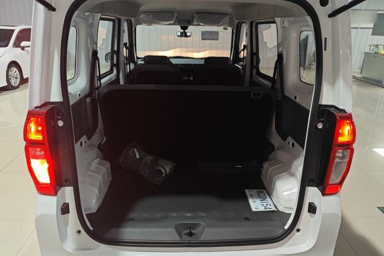 Used Wuling Zhiguang New Energy 2025 Comfort Model