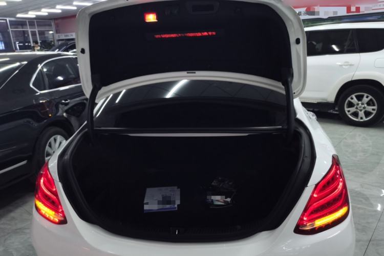 Used Mercedes-Benz C-Class 2017 Restyled C 180 L Fashion Edition Sport Version
