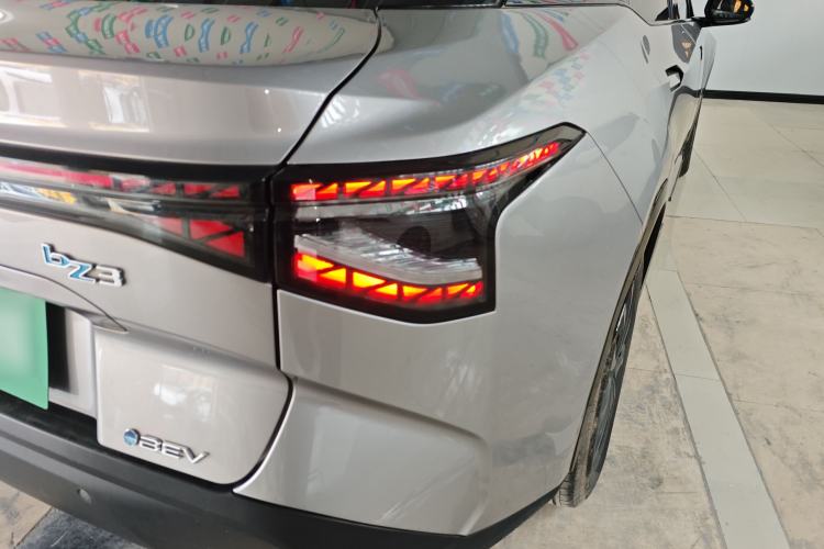 Used Toyota bZ3 2023 517 km Elite PRO Exterior 3