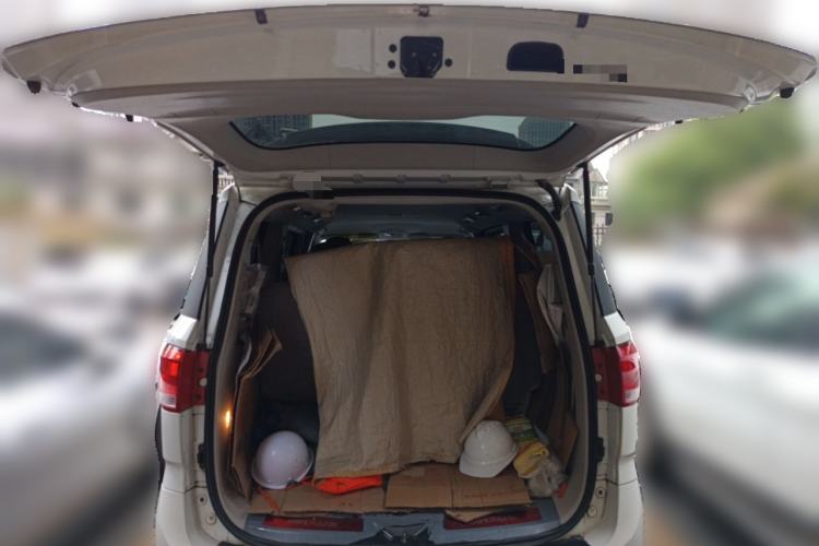 Used SAIC MAXUS G10 2018 PLUS 2.0T Automatic Smart Edition Trunk