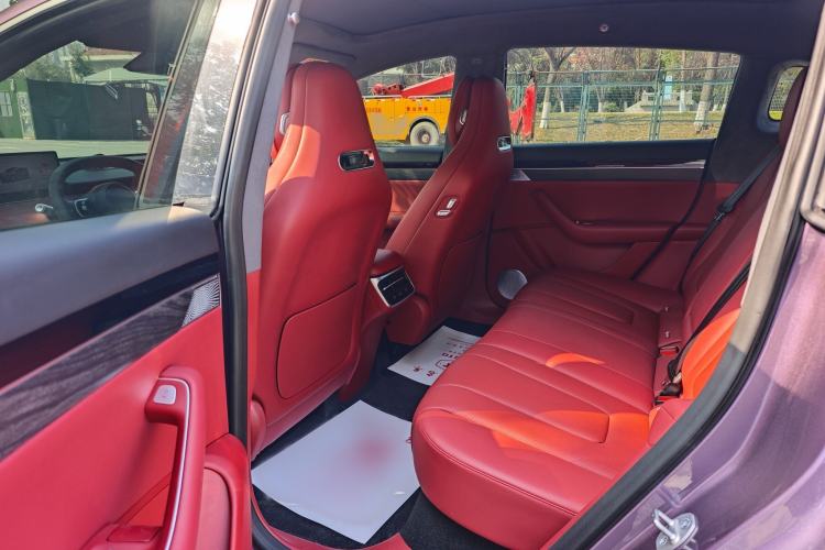 Used Hima Luxeed R7 2024 Pure Electric 667km Pro Interior 5