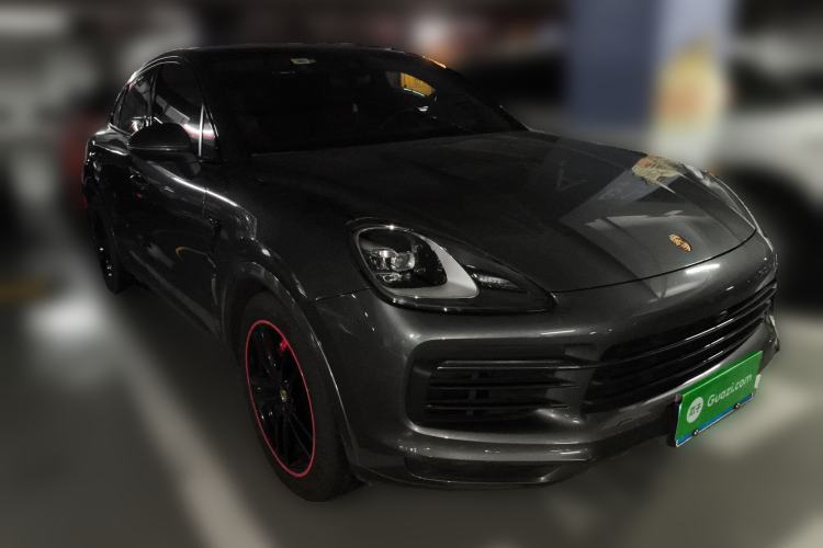 Used Porsche Cayenne 2019 Cayenne Coupé 3.0T Front Right 45 Deg