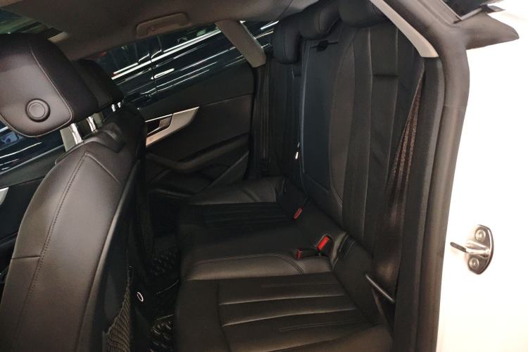 Used Audi A5 2019 Sportback 40 TFSI Fashion Model Left Rear Seat