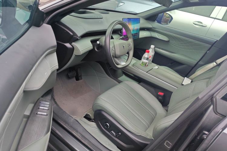 Used Deepal S07 2025 215Max Deep Blue Intelligent Driving AD PRO Range-Extended Version
