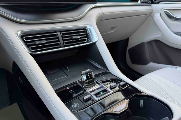 Used BYD Song PLUS New Energy 2025 DM-i Smart Drive 112KM Prestige Model
