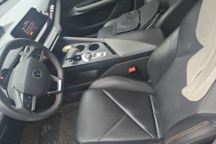 Used CHANGAN UNI-V 2022 1.5T Prestige Version