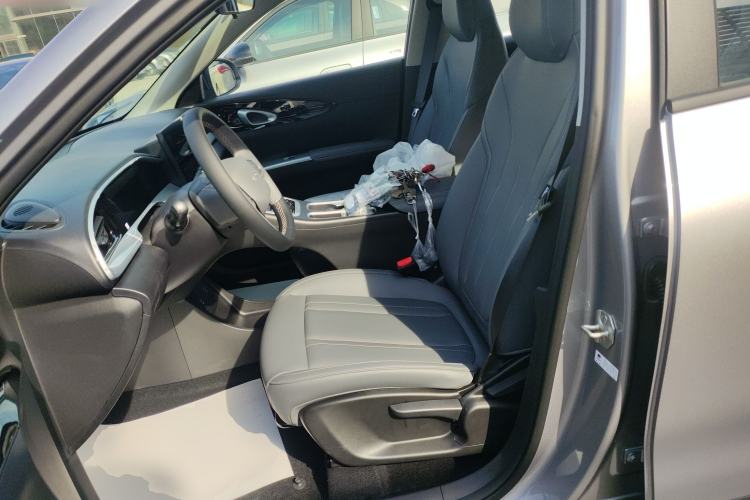 Used Geely Galaxy Geome 2026 Model 310km Youth Edition Left Front Seat