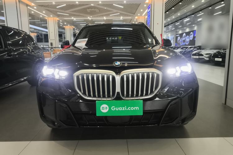 Used BMW X5 2023 xDrive 30Li Luxury M Sport Night Edition Package
