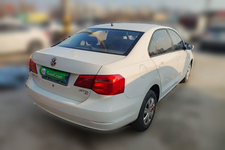 Used Volkswagen Jetta 2015 Value Edition 1.6L Manual Fashionable Style