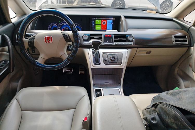 Used Honda Elysion 2012 2.4L VTi Luxury Edition
