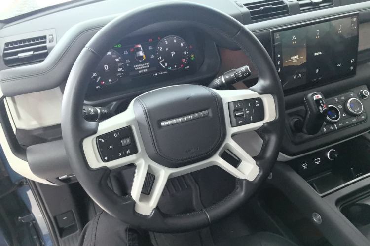 Used Land Rover Defender 2023 Facelift 110 3.0T P400 X-DYNAMIC HSE