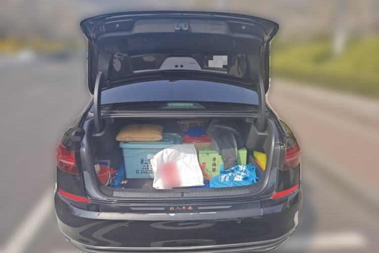 Used Volkswagen Passat 2020 Facelift 330TSI Elite Edition China VI Standard
